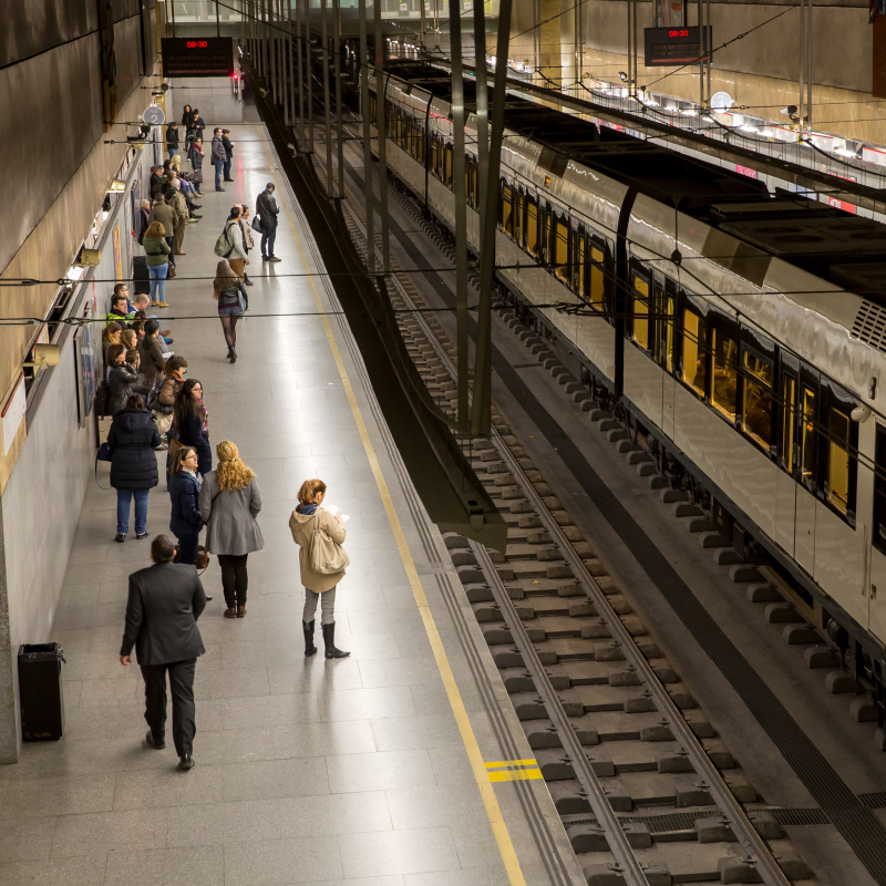 Mélanie habitante d'Anderlecht dénonce l'insalubrité des stations de métro bruxelloises