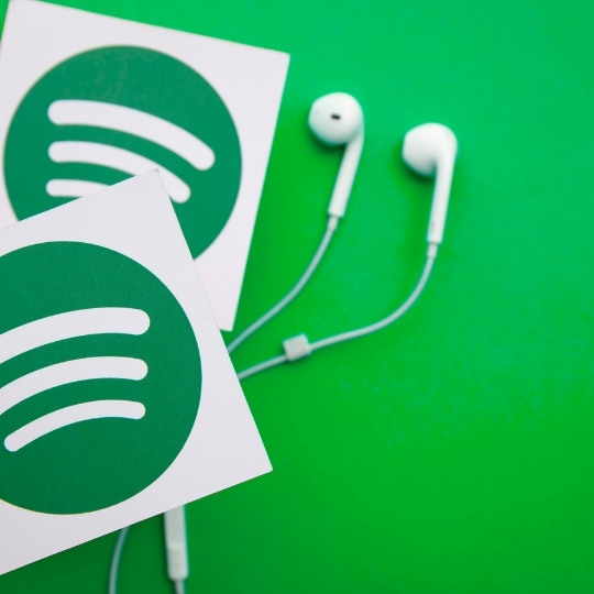 Spotify se lance dans le marché du livre audio